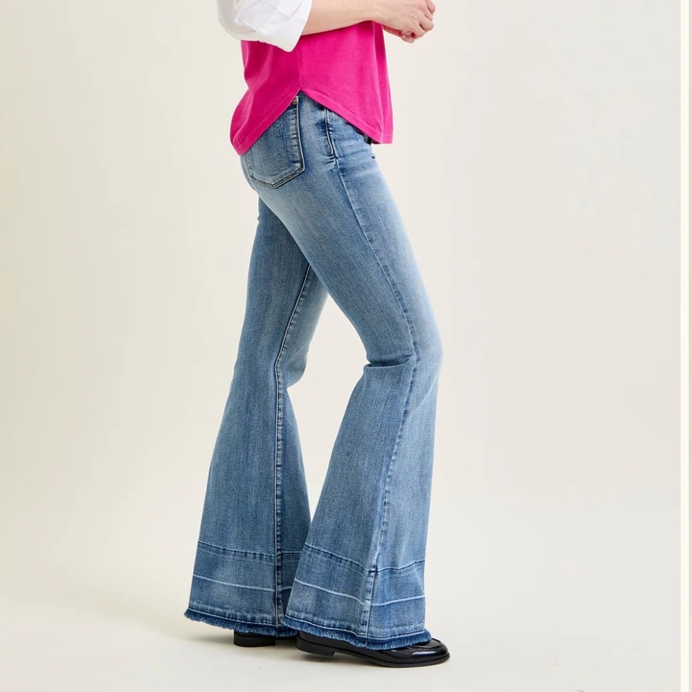 Judy Blue Giselle Tummy Control Flare Jeans High Rise Stretch Denim Size 26 - Picture 3 of 7